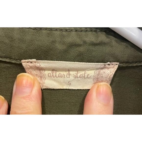Altar'd State Shirt Jacket Button Up Army Green Stitching Detail Women's Sz Sm - Picture 3 of 10